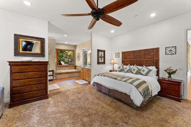 7051 Mount Olympus Drive, Fallbrook, CA 92028