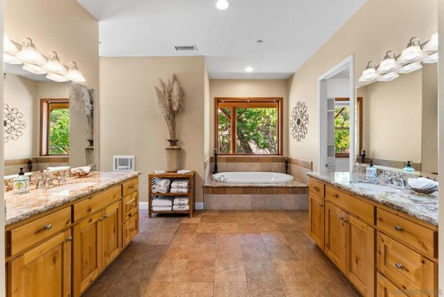 7051 Mount Olympus Drive, Fallbrook, CA 92028