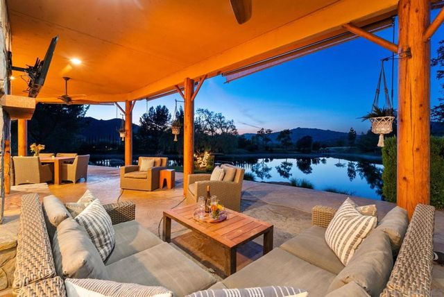 7051 Mount Olympus Drive, Fallbrook, CA 92028