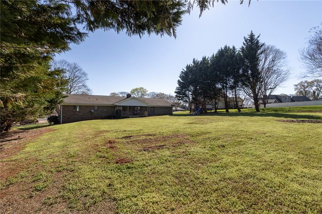 205 Frances Cannon Drive, Anderson, SC 29621