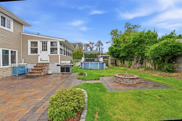 572 Benjamin Road, North Babylon, NY 11703