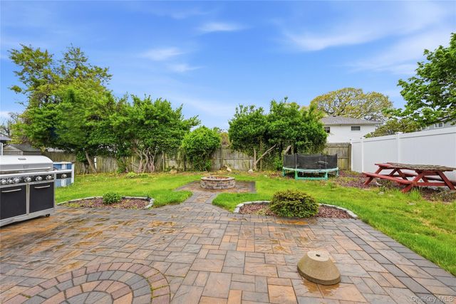 572 Benjamin Road, North Babylon, NY 11703