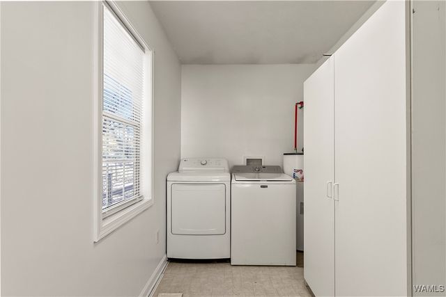 709 1st N, Reform, AL 35481