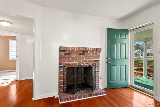 709 1st N, Reform, AL 35481