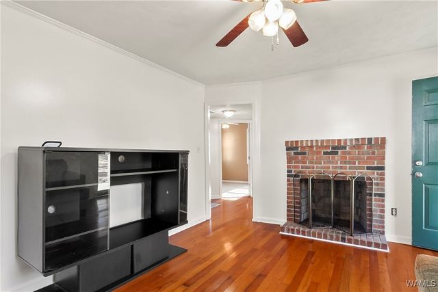 709 1st N, Reform, AL 35481