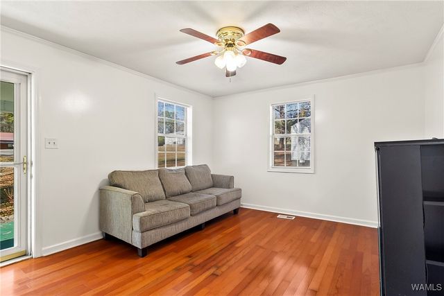 709 1st N, Reform, AL 35481