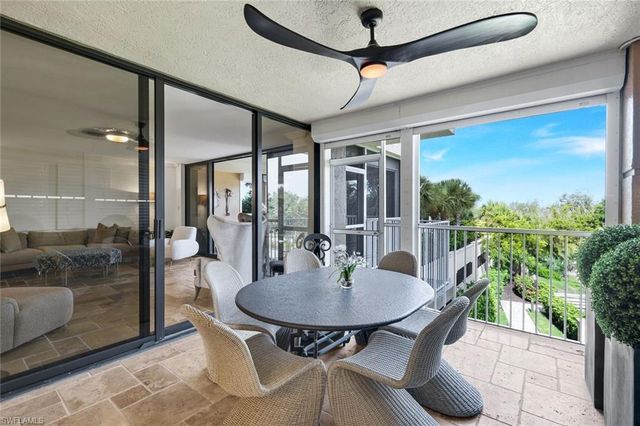 6597 Nicholas BLVD 306, Naples, FL 34108