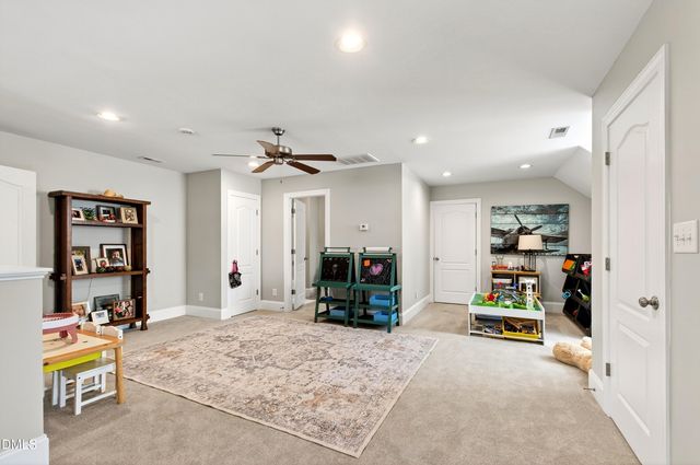 1305 Brookhill Drive, Clayton, NC 27520