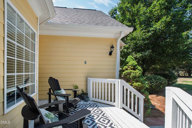 1305 Brookhill Drive, Clayton, NC 27520