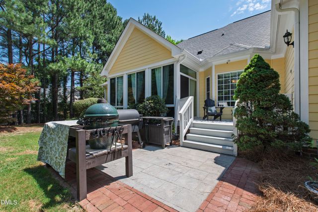 1305 Brookhill Drive, Clayton, NC 27520