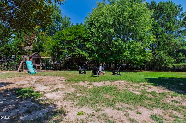 1305 Brookhill Drive, Clayton, NC 27520