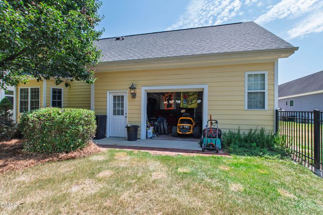1305 Brookhill Drive, Clayton, NC 27520