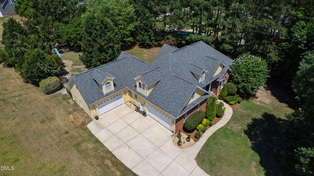 1305 Brookhill Drive, Clayton, NC 27520
