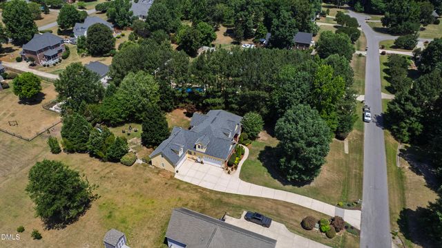 1305 Brookhill Drive, Clayton, NC 27520