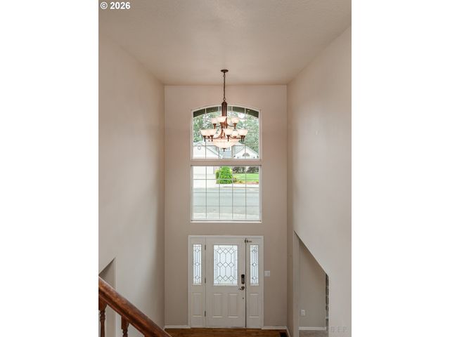 59992 RIDGEWAY Loop, St Helens, OR 97051