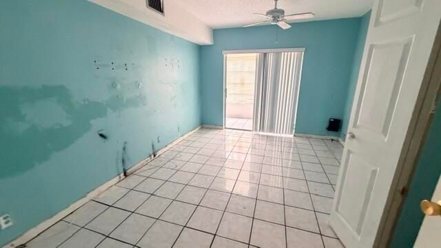 22 Abbey Lane 104, Delray Beach, FL 33446