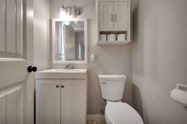 5011 E County Rd 130, Midland, TX 79706