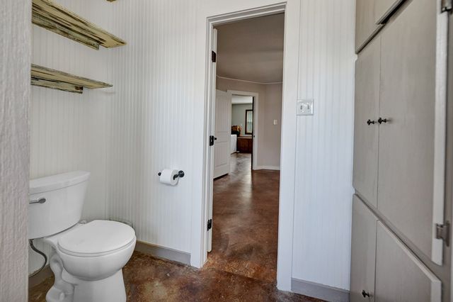 5011 E County Rd 130, Midland, TX 79706