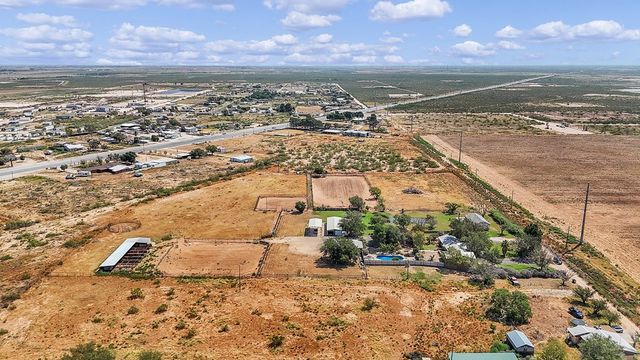 5011 E County Rd 130, Midland, TX 79706