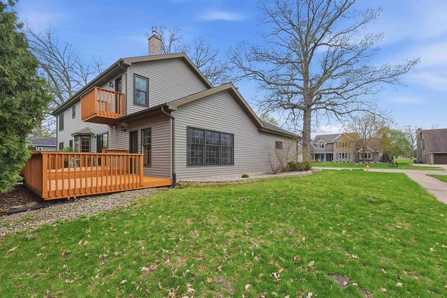 1630 MARICOPA DRIVE, Oshkosh, WI 54904