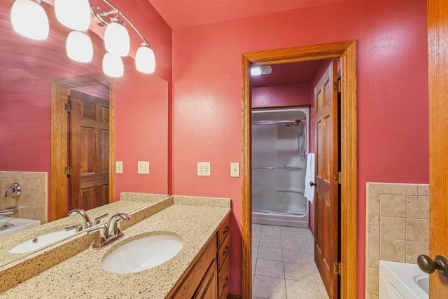 1630 MARICOPA DRIVE, Oshkosh, WI 54904