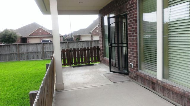 13620 Evening Wind Drive, Pearland, TX 77584