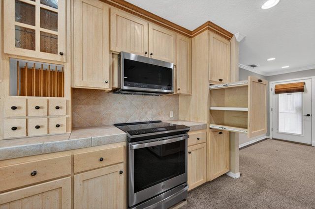 3291 E Los Altos Avenue, Fresno, CA 93710