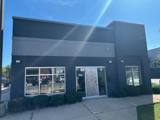 8307 S South Chicago Avenue, Chicago, IL 60617