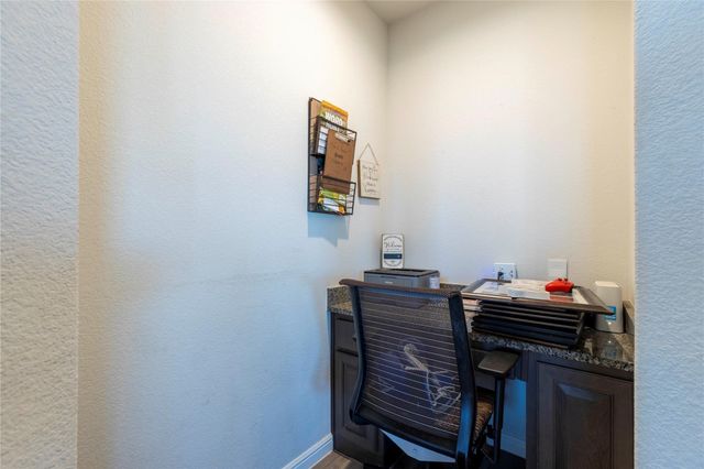1500 Livermore Lane, Cleburne, TX 76033