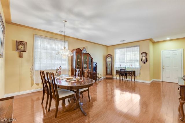 1131 Laguna Park Court, Las Vegas, NV 89110