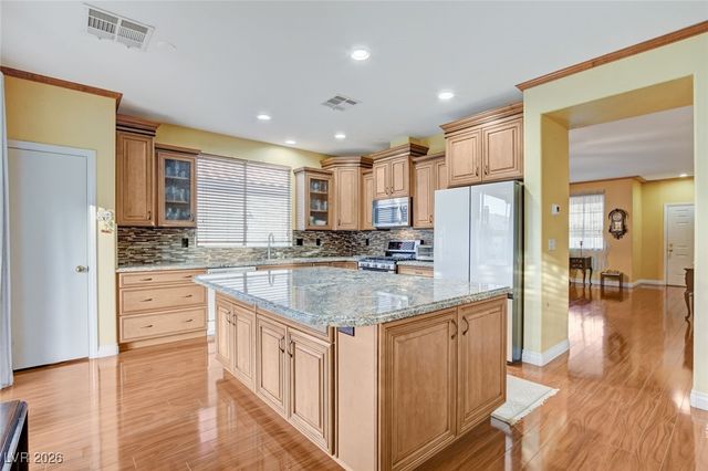 1131 Laguna Park Court, Las Vegas, NV 89110