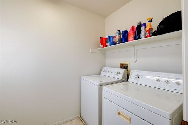 1131 Laguna Park Court, Las Vegas, NV 89110