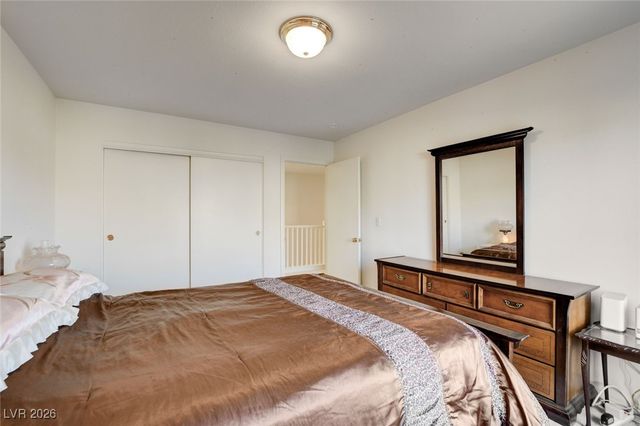 1131 Laguna Park Court, Las Vegas, NV 89110