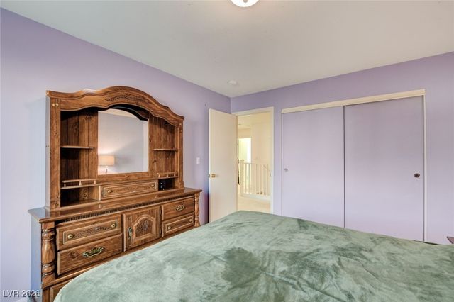 1131 Laguna Park Court, Las Vegas, NV 89110