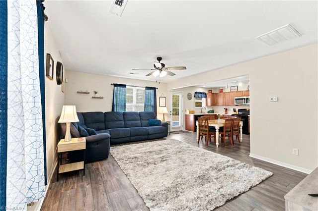 551 Clear Meadow Drive, Winston-salem, NC 27107