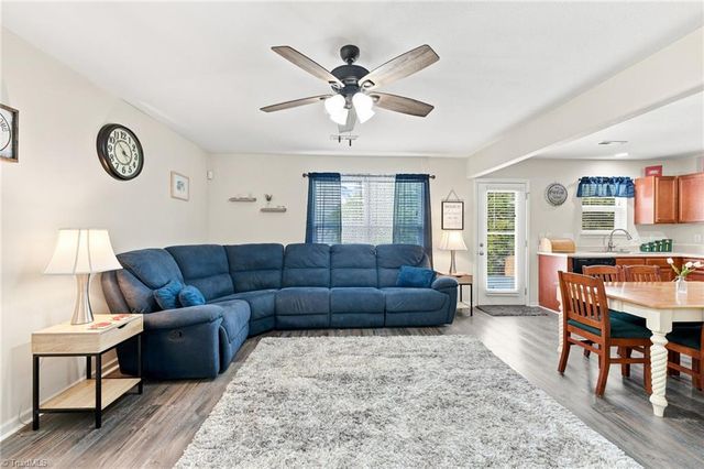 551 Clear Meadow Drive, Winston-salem, NC 27107