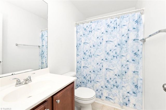 551 Clear Meadow Drive, Winston-salem, NC 27107