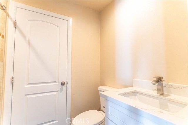 9246 Cedros 6, Panorama City (los Angeles), CA 91402