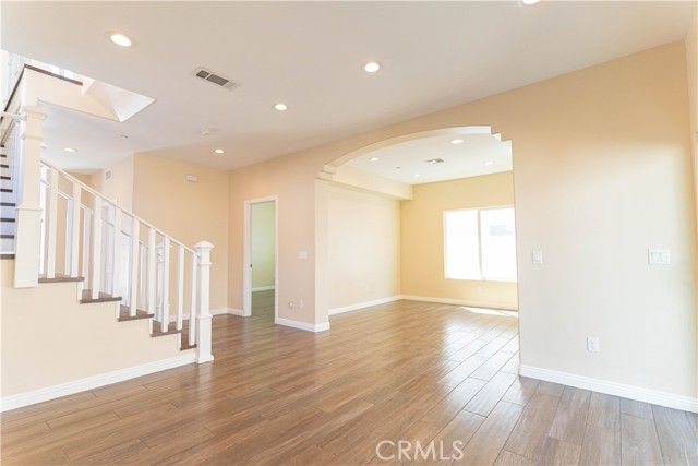 9246 Cedros 6, Panorama City (los Angeles), CA 91402