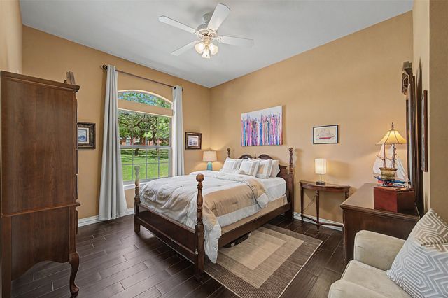 1529 Cypress Bend Drive, Cedar Hill, TX 75104