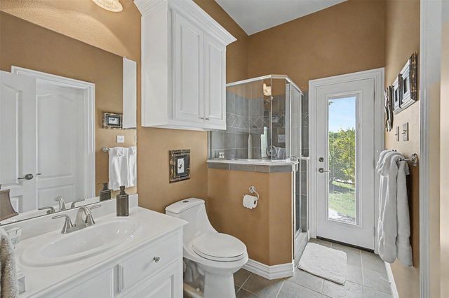 1529 Cypress Bend Drive, Cedar Hill, TX 75104