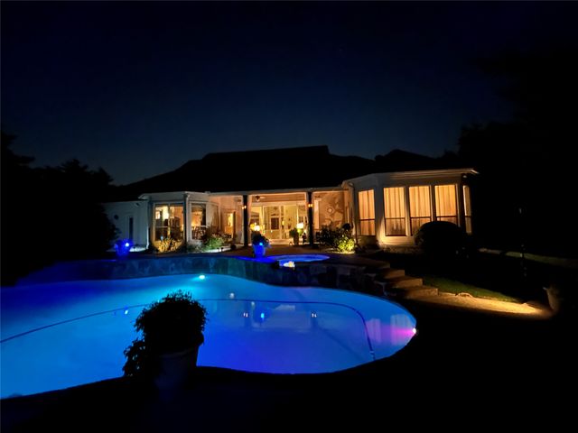 1529 Cypress Bend Drive, Cedar Hill, TX 75104