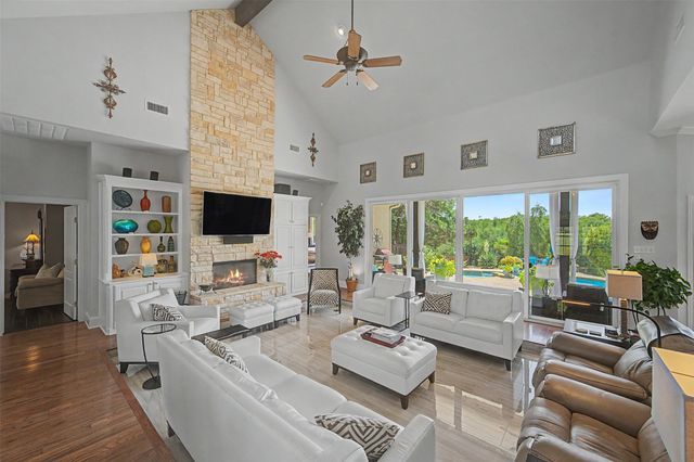 1529 Cypress Bend Drive, Cedar Hill, TX 75104