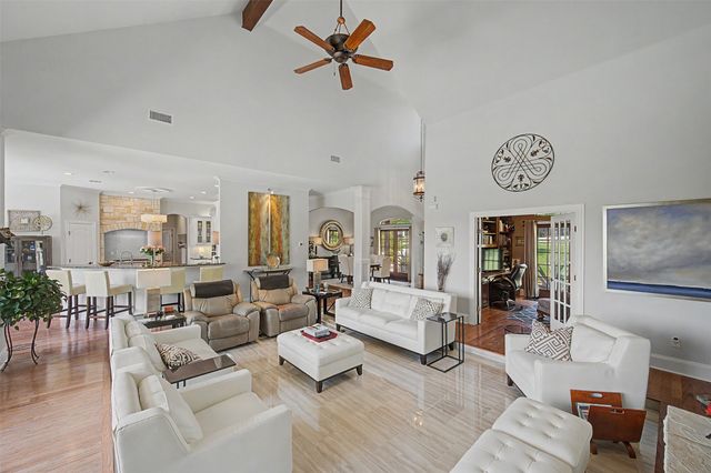 1529 Cypress Bend Drive, Cedar Hill, TX 75104