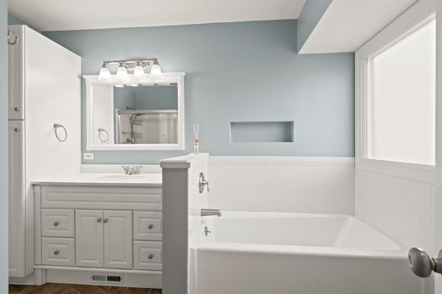 4506 KIRKDALE CT, Columbia, MO 65203