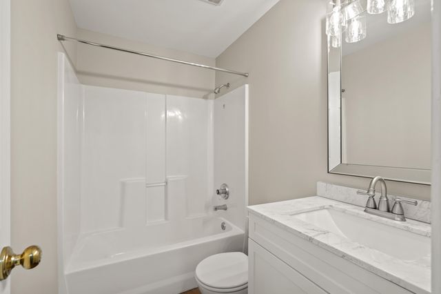 4506 KIRKDALE CT, Columbia, MO 65203