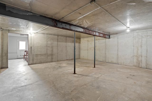 4506 KIRKDALE CT, Columbia, MO 65203