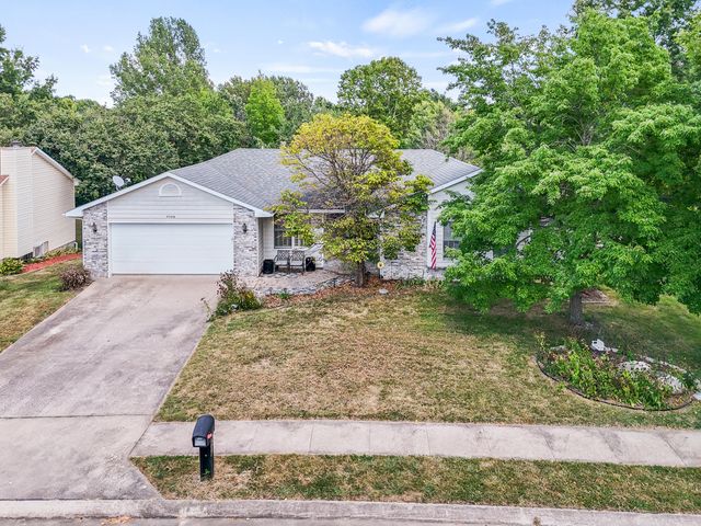 4506 KIRKDALE CT, Columbia, MO 65203