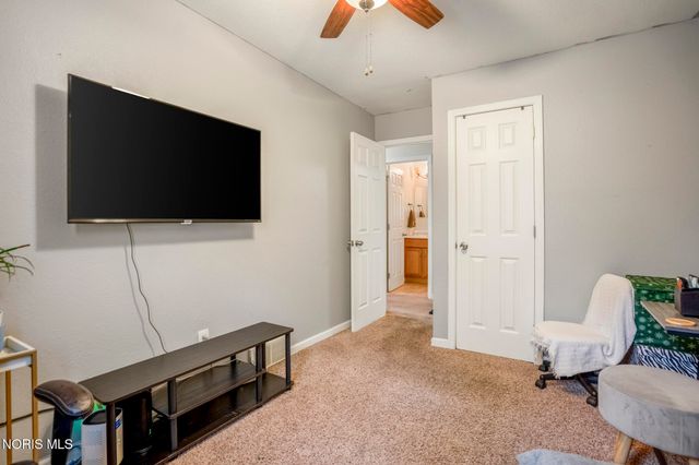 1854 Willowhill Lane, Toledo, OH 43615