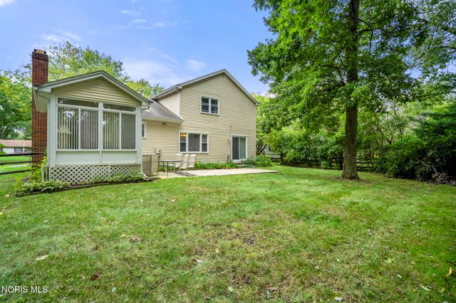 1854 Willowhill Lane, Toledo, OH 43615